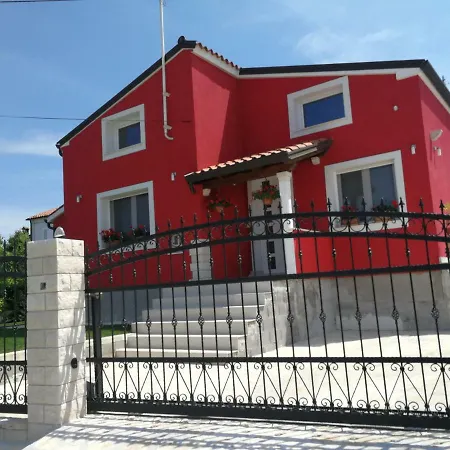 Villa House Anja