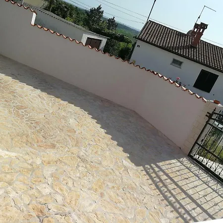 House Anja 빌라 *