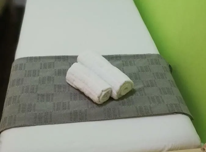 House Anja 부제